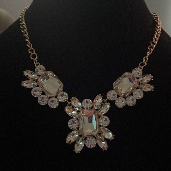 Statement Necklace - Picture 5 of 5